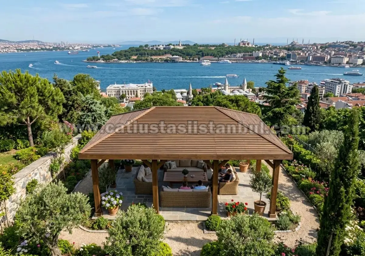 Şık ve Dayanıklı Ahşap Kamelyalar