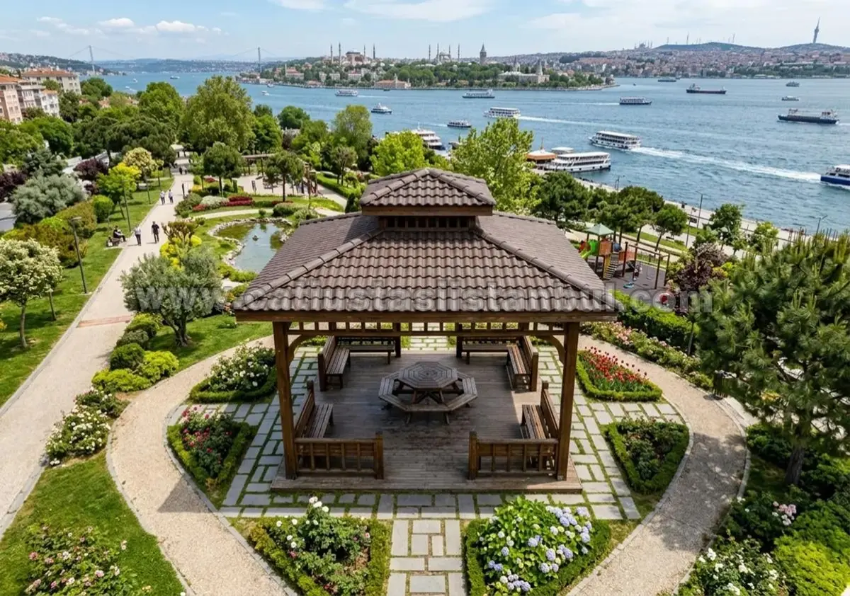 Estetik Görünümlü Ahşap Kamelyalar